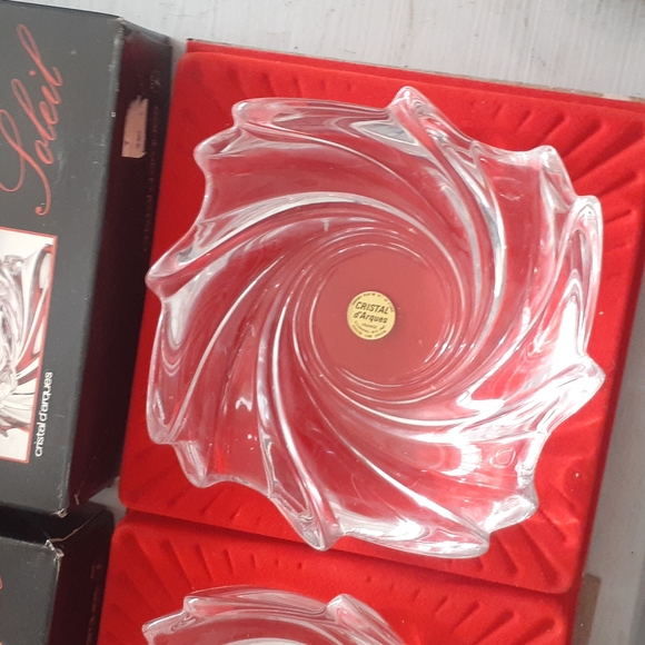 Two Vintage Cristal d'arques ashtrays. - Picture 2 of 6